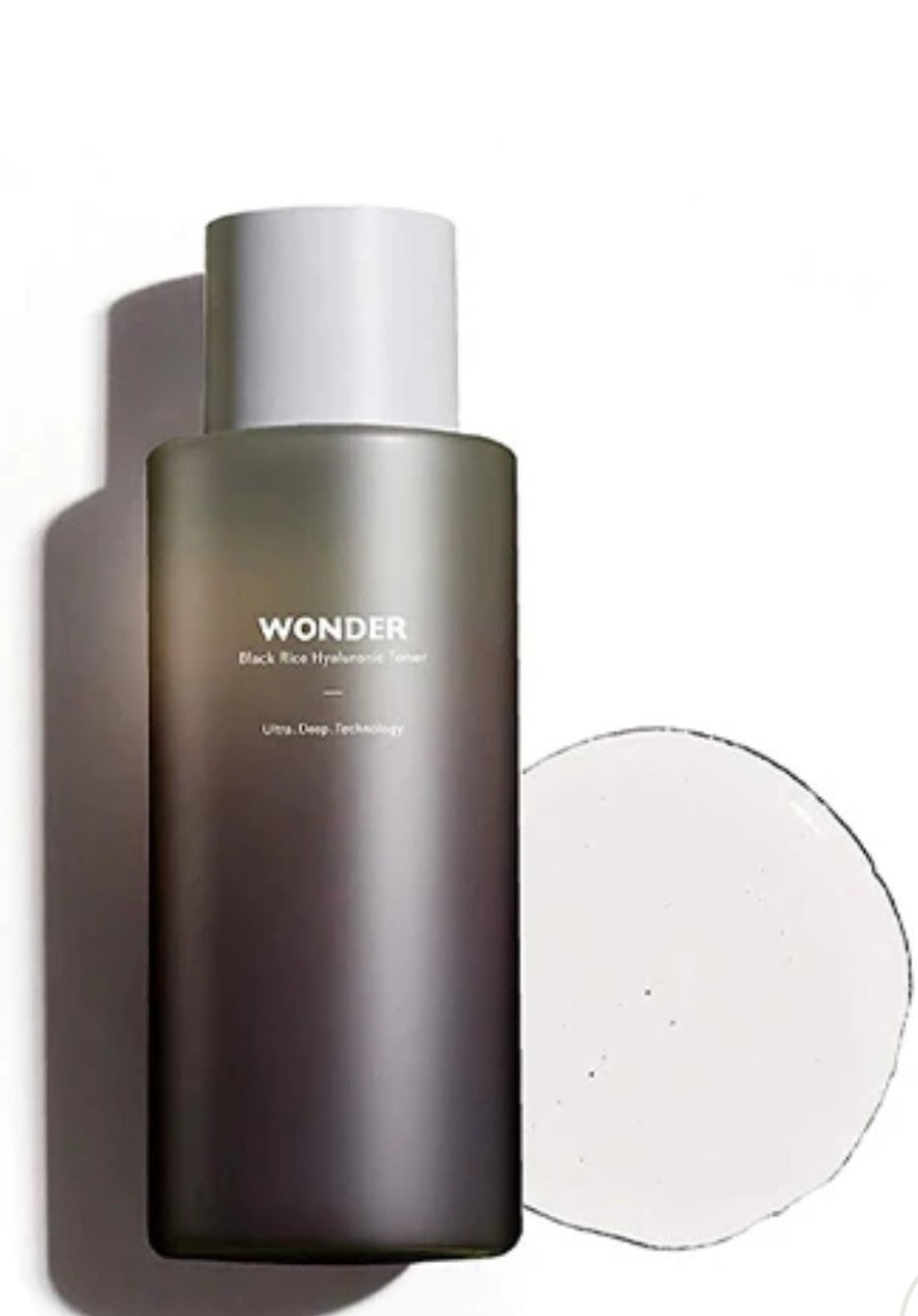 Bottle of Haruharu Wonder Black Rice Cleansing Oil – hydrating Korean facial cleanser for makeup removal (150ml)