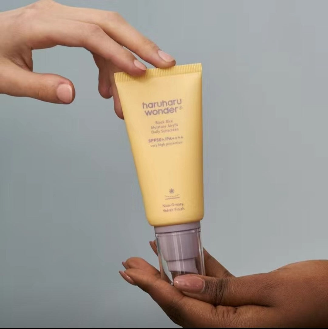 Haruharu Wonder Black Rice Moisture Airyfit Daily Sunscreen SPF50+ PA++++ – Lightweight, Non-Greasy UV Protection