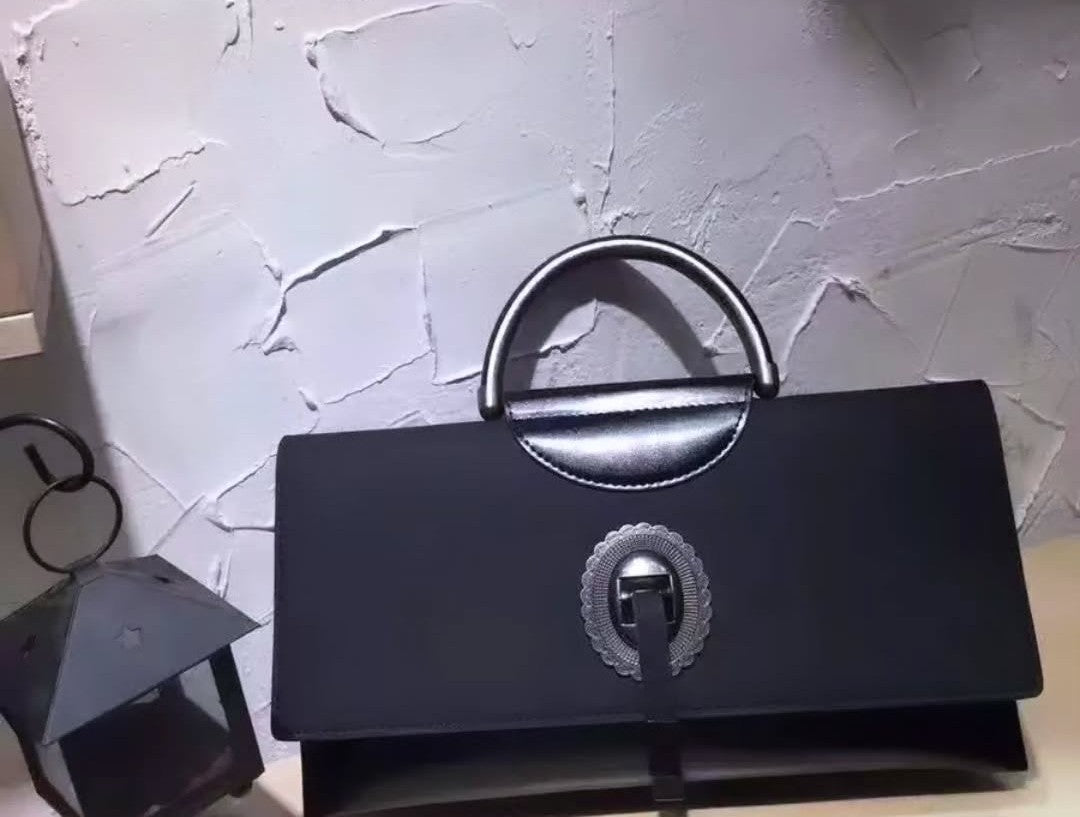 Elegant Black Chain Handle Clutch Bag – GlowBags Collection